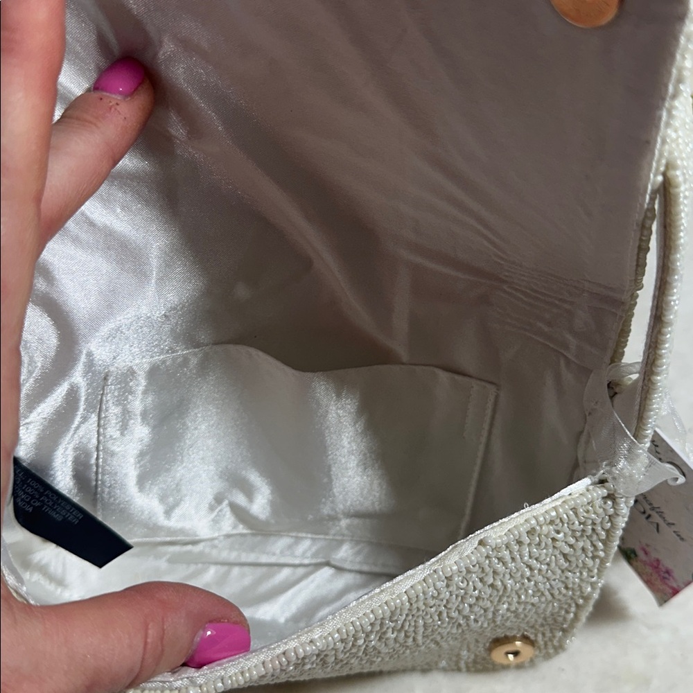 Made in India white beaded fruit and cocktail shoulder bag - Picture 5 of 5